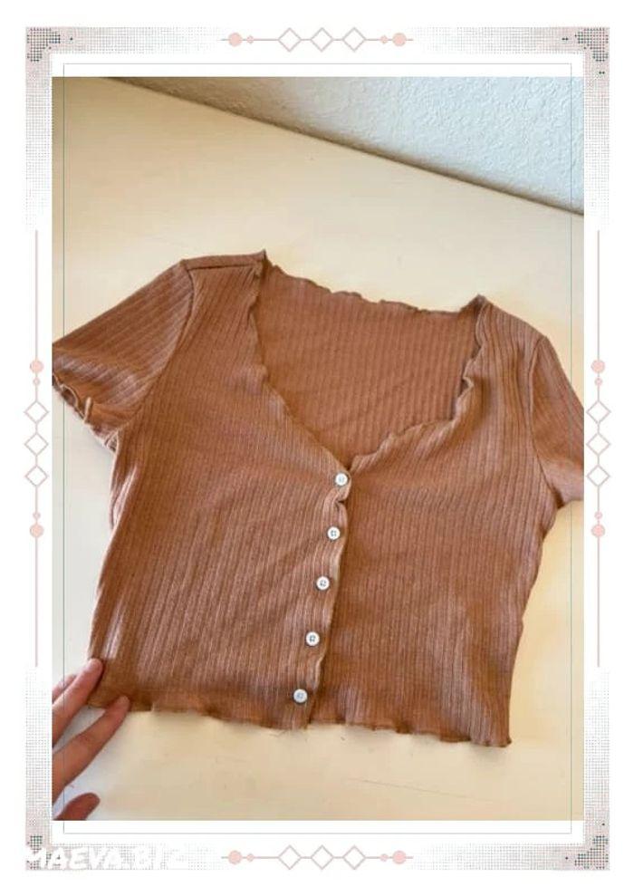 Crop top côtelé maille tee shirt boutonné manches courtes beige camel Shein taille S/36 - photo numéro 3