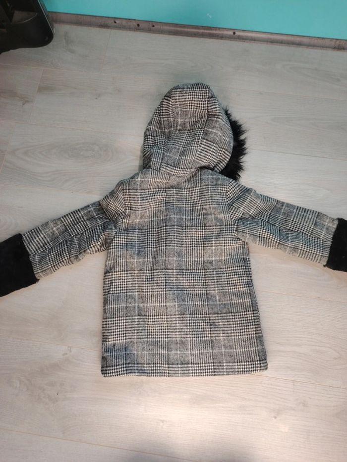 Manteau fille. Taille 6 ans - photo numéro 7