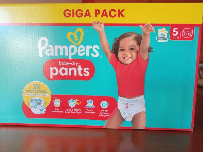 Giga pack Pampers baby dry pants taille 5