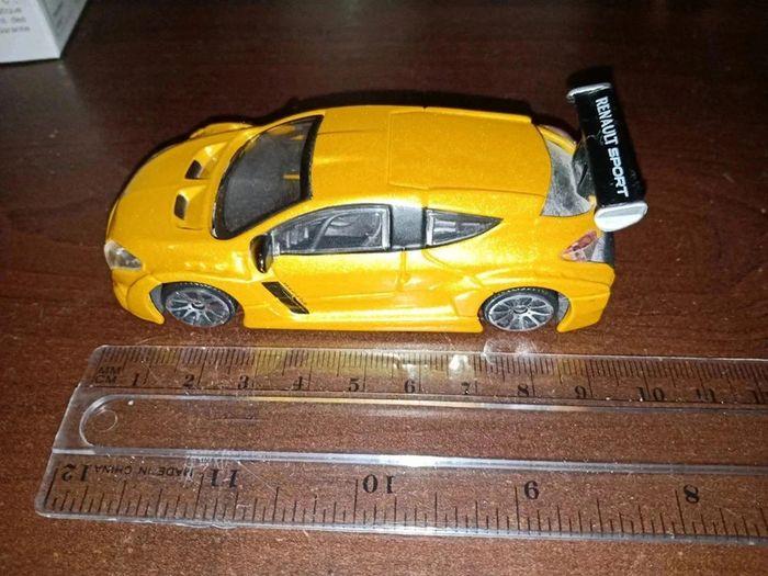 Voiture de collection Renault Megane 10cm - photo numéro 2