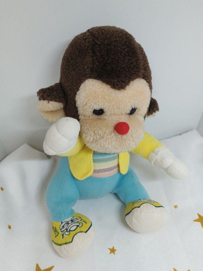 Doudou Teddy Bear monkey singe peluche jaune bleu rayé nez rouge cp c.p. francais basket - photo numéro 1