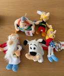 Lot de 5 peluches Astérix et obelix