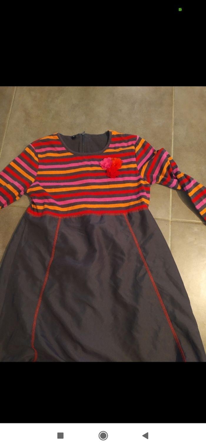 Robe en très bon état 12 ans - photo numéro 2