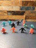 Lot figurines Cosmix