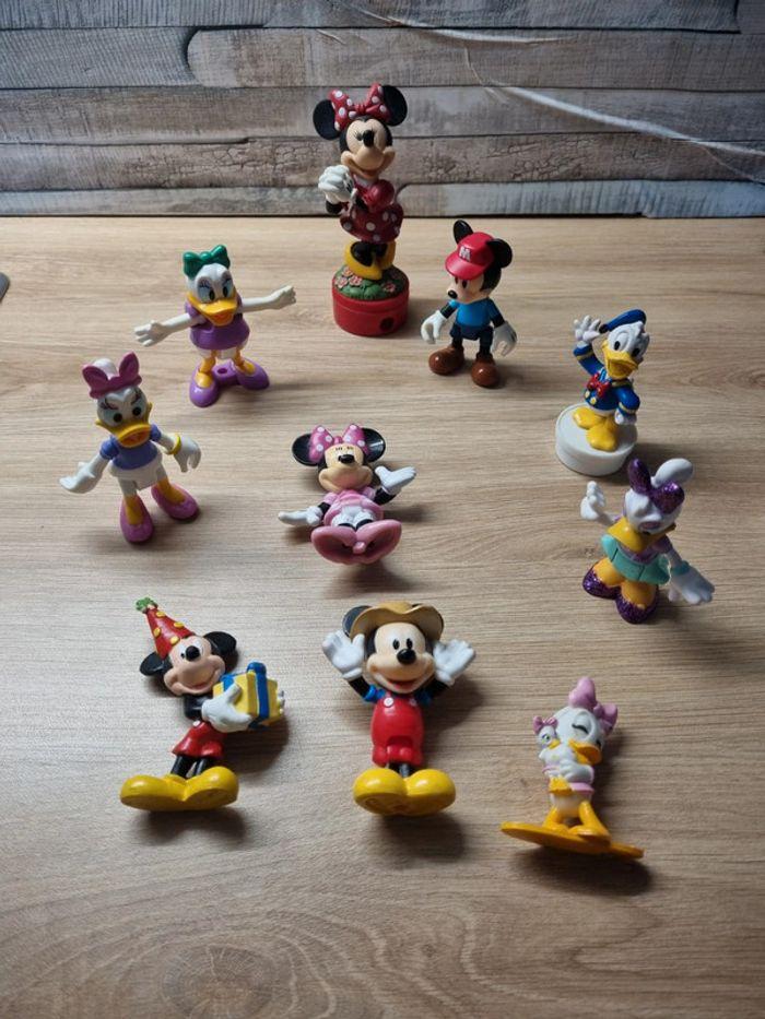 Lot de 10 figurines jouets Disney Mickey Minnie Daisy Donald Zaza - photo numéro 1