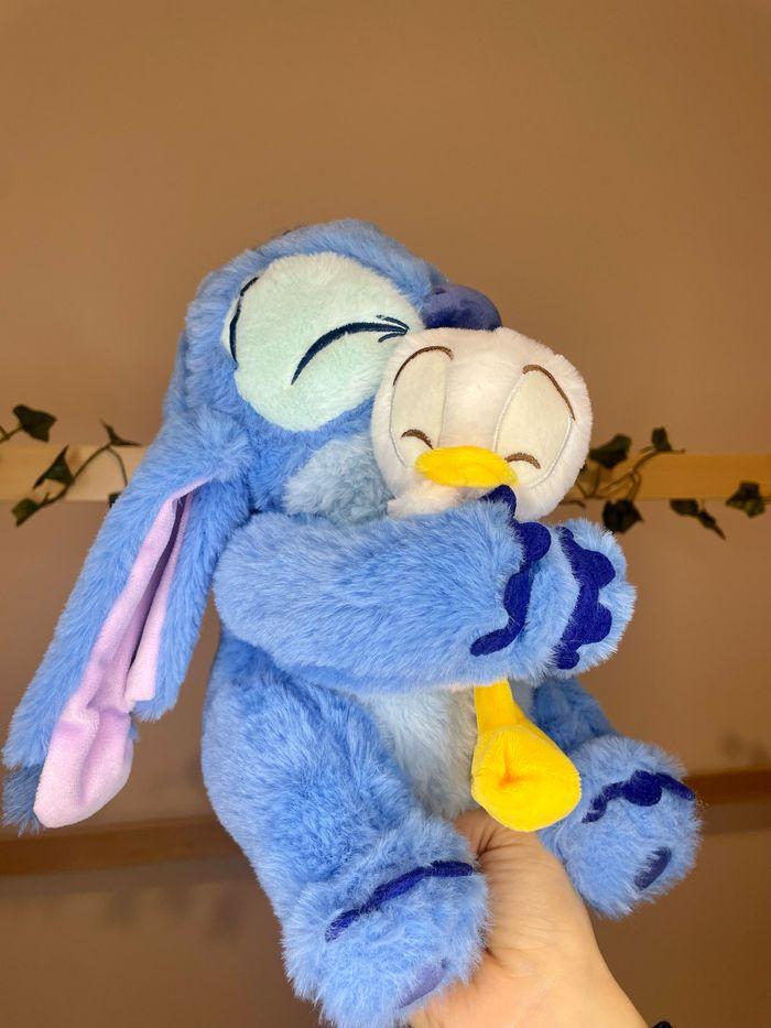 Peluche Disney Stitch Câlin avec Donald - photo numéro 3