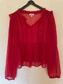 blouse rouge