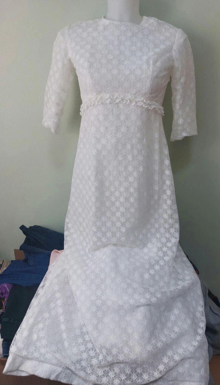 Robe de mariée année 60 blanche - photo numéro 3