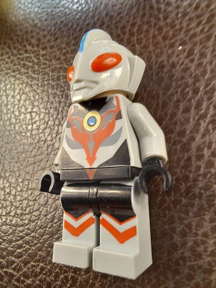 Figurine Lego compatible Ultraman - photo numéro 2