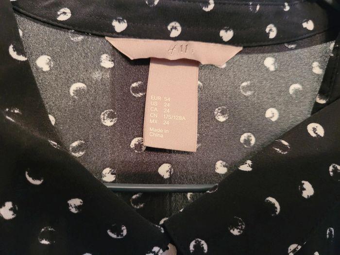 Chemise noire à motifs H et M taille 54 - photo numéro 2