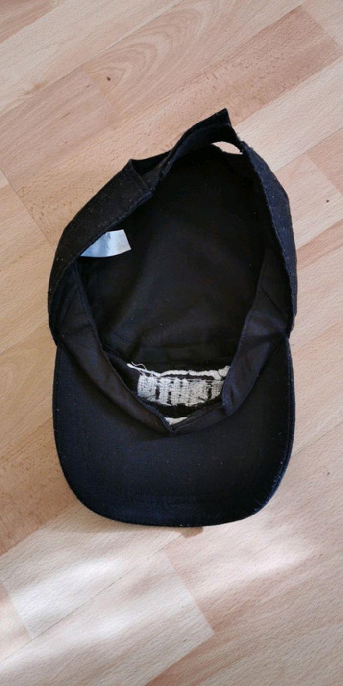 Casquette - photo numéro 3