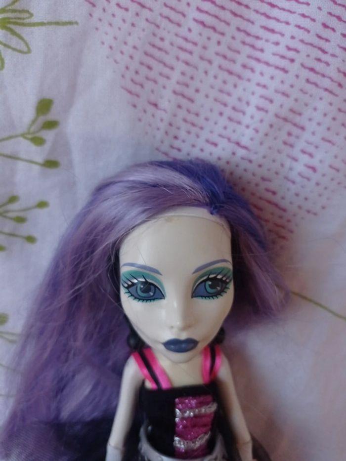 Poupée Monster High / Spectra Vondergeist - photo numéro 3