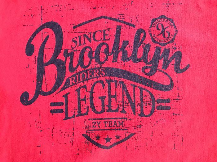 Sweat Brooklyn rouge 8/10 ans - photo numéro 4