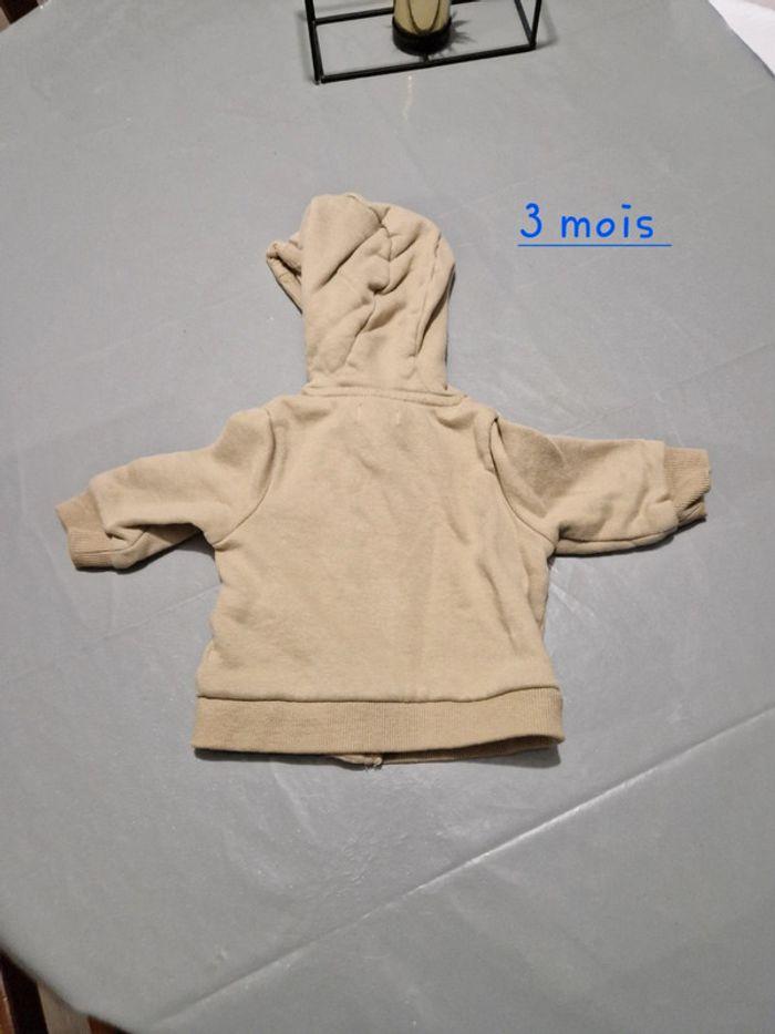 Veste 3 mois - photo numéro 2