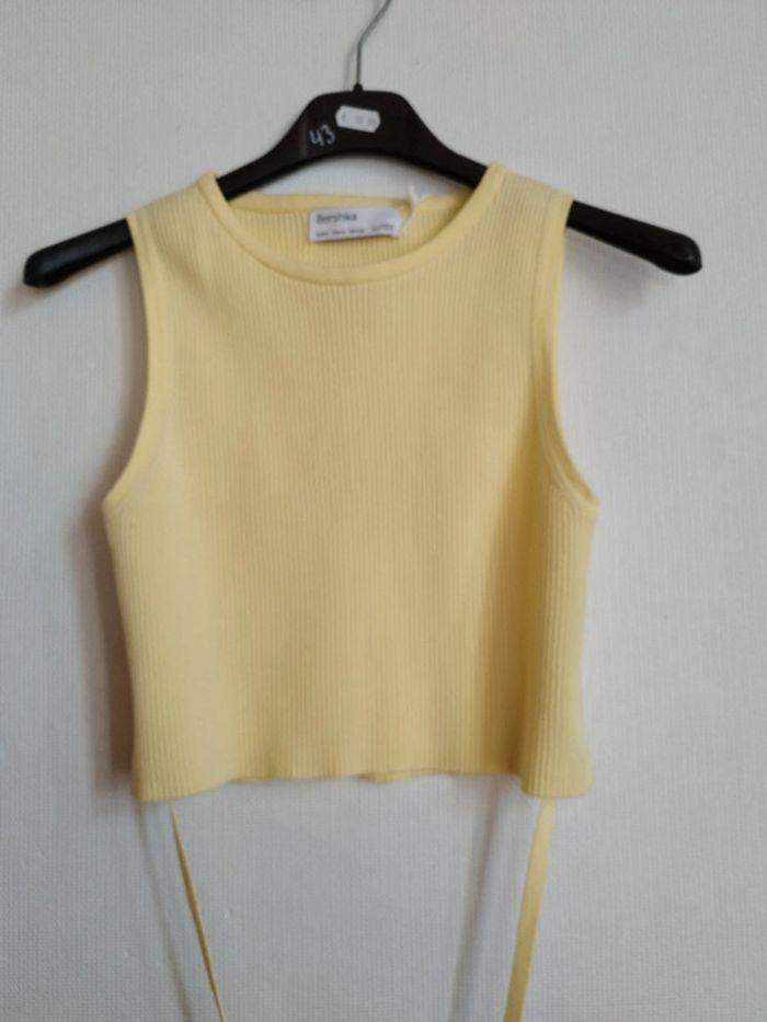 Crop top Bershka neuf taille S - photo numéro 4