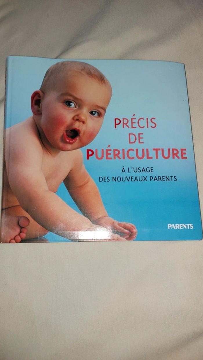 Livre Bébé - photo numéro 1