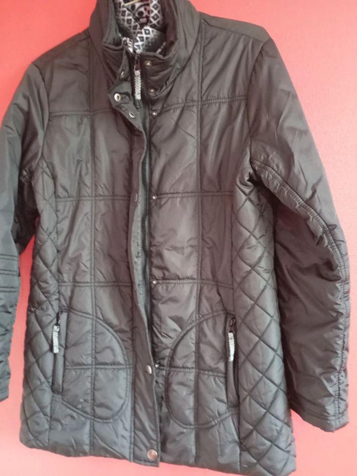 Parka Noire taille 42 Neuve sans étiquette - photo numéro 5