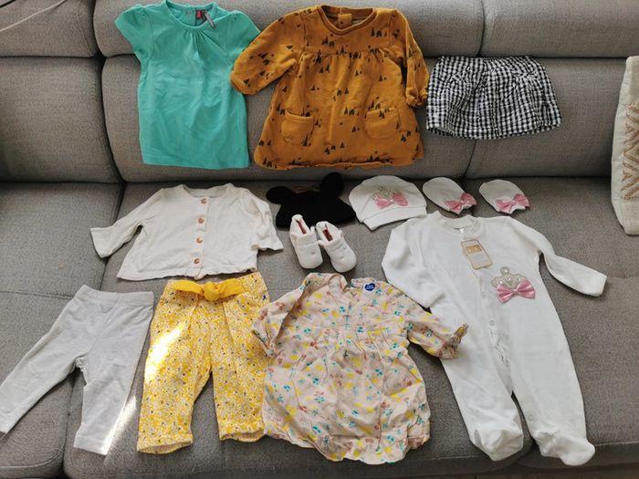 Lot de 14 pièces vêtements enfant fille taille 3 mois - photo numéro 1