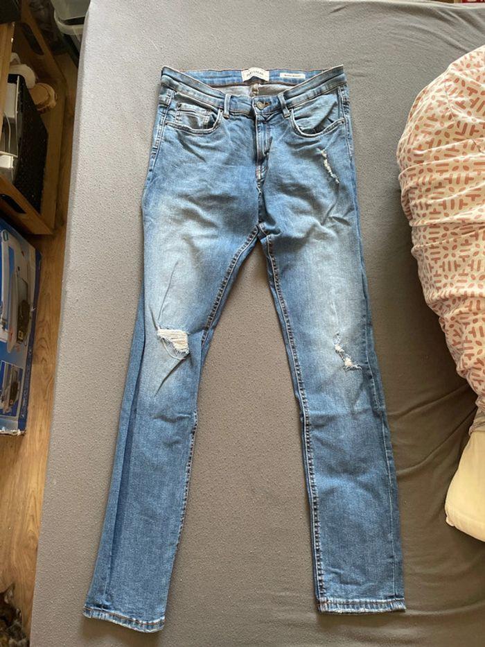 Jean homme pull and bear super skinny bleu - photo numéro 1