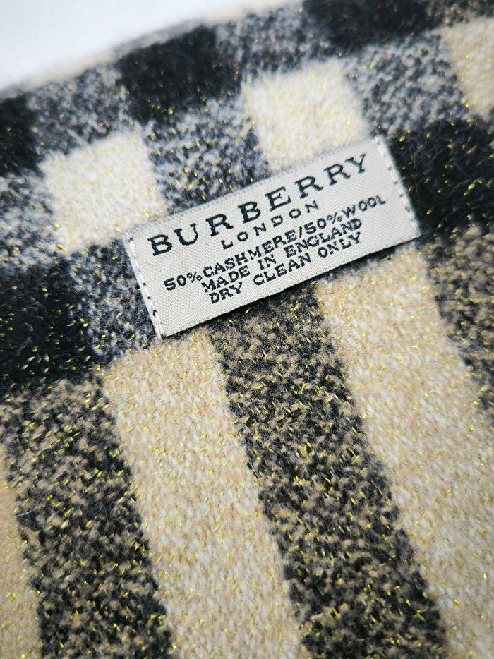 Écharpe Burberry cachemire - photo numéro 4