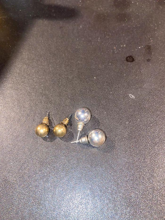 2paires de boucles d’oreilles - photo numéro 1