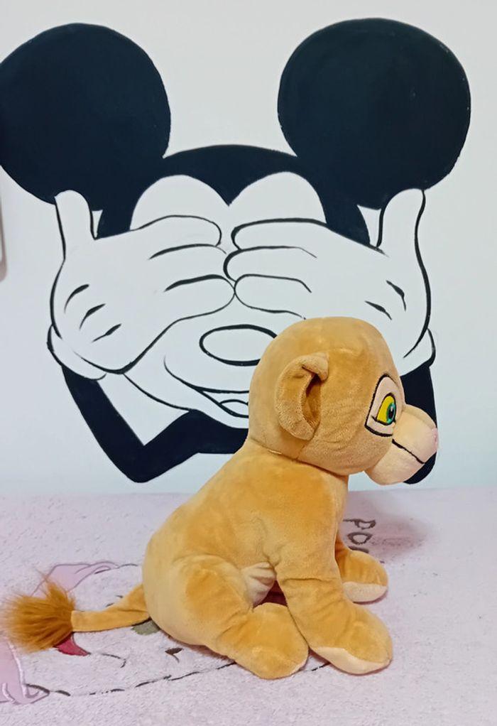 Peluche Nala le roi lion Disney - photo numéro 4