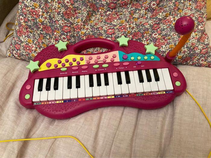 Jouet Piano électrique rose pour enfant - photo numéro 2