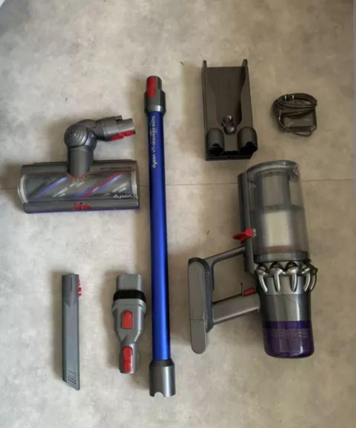 Dyson v11 - photo numéro 1