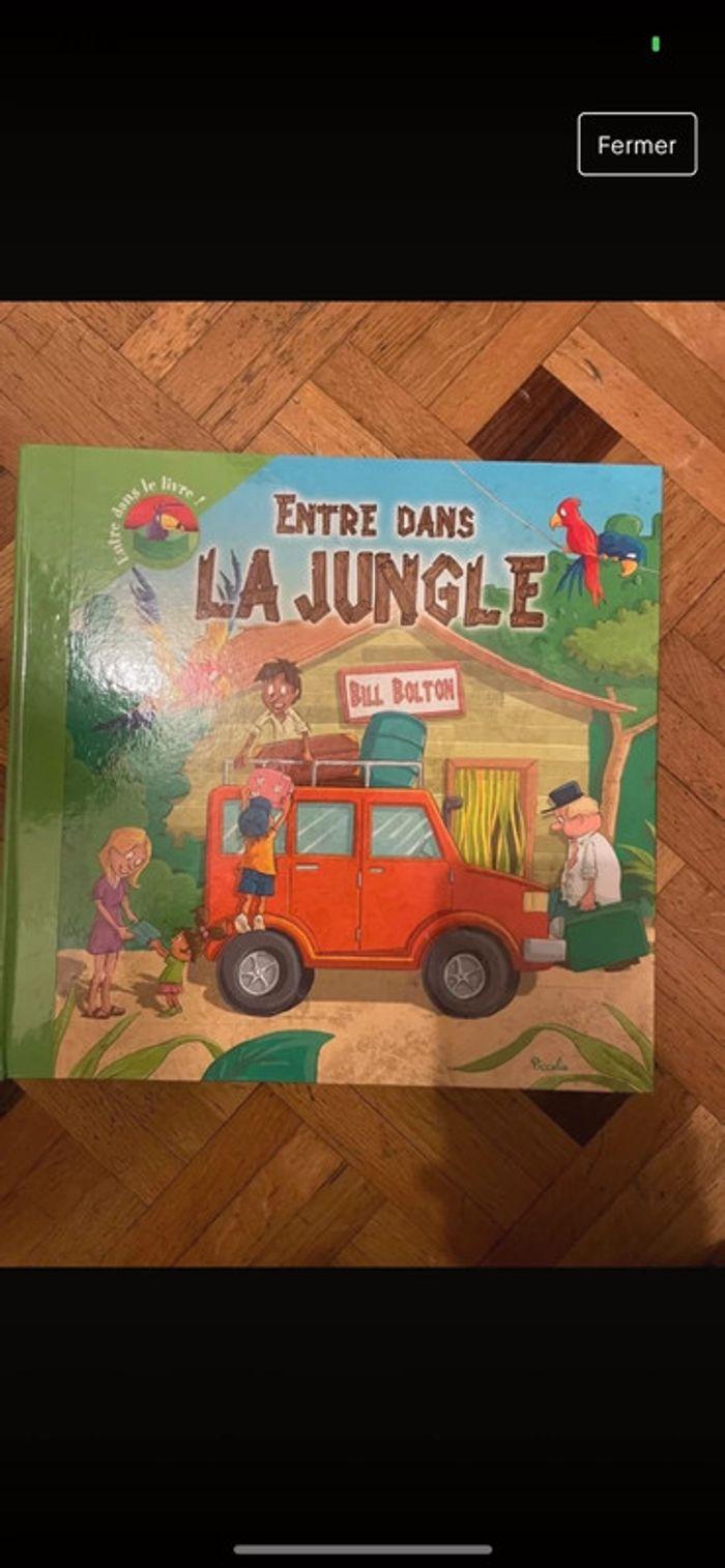 livre entre dans la jungle