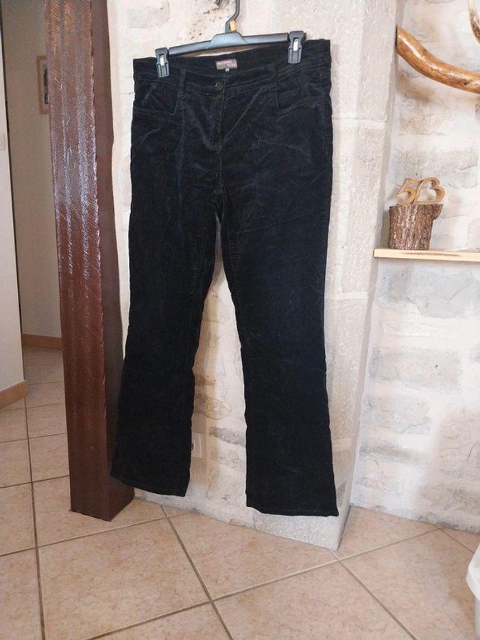 Pantalon femme velours noir taille 46 en tres bon etat - photo numéro 5