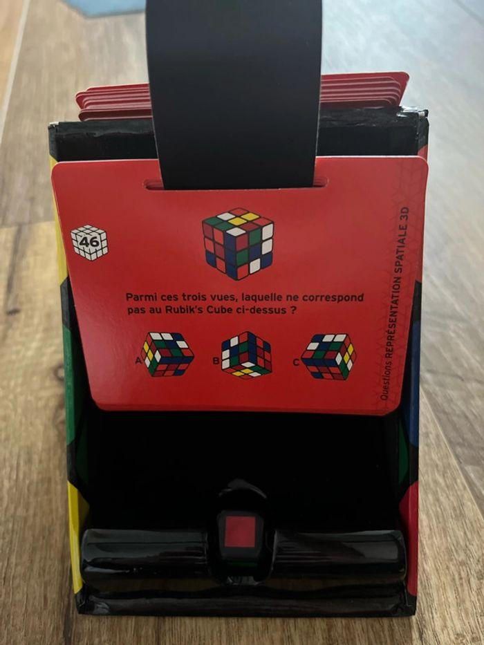 200 questions et défis Rubik’s - photo numéro 2