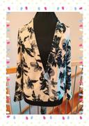 Blazer Lily white