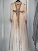 Caftan nude