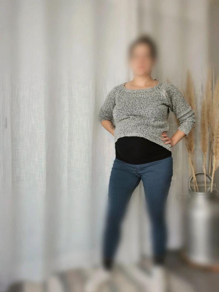 Pull gris asymétrique - vêtement grossesse possible - photo numéro 1