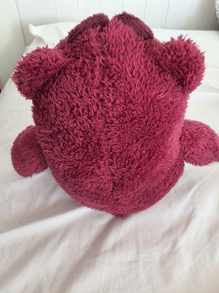 Peluche Disney Lotso Toy , position assise, parfum fraise - photo numéro 2