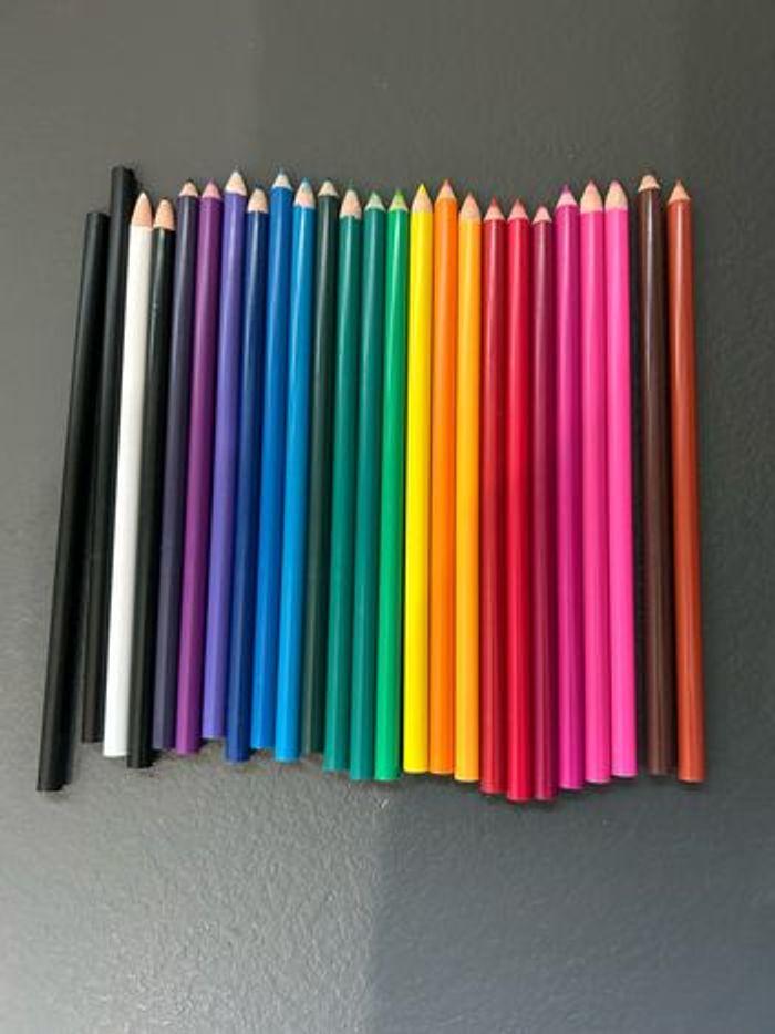 Crayon de couleur - photo numéro 1