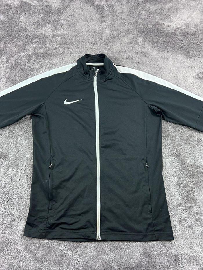 👕 Veste Nike de Sport Dri Fit  logo brodé Noir Taille M 👕 - photo numéro 10