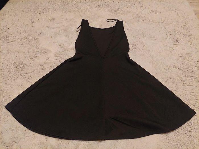 Robe noir taille M - photo numéro 2