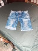 Short jeans