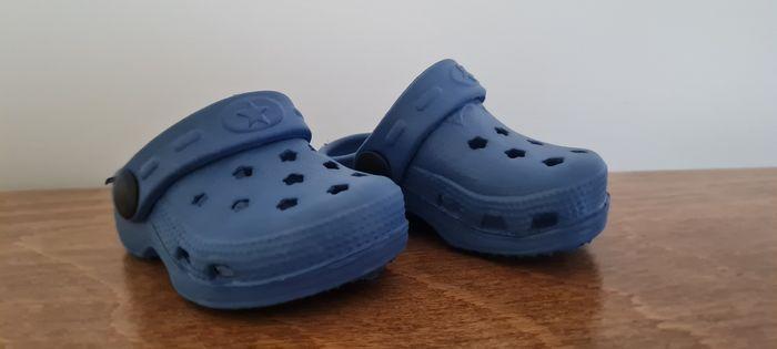 Chaussure type crocs - photo numéro 1