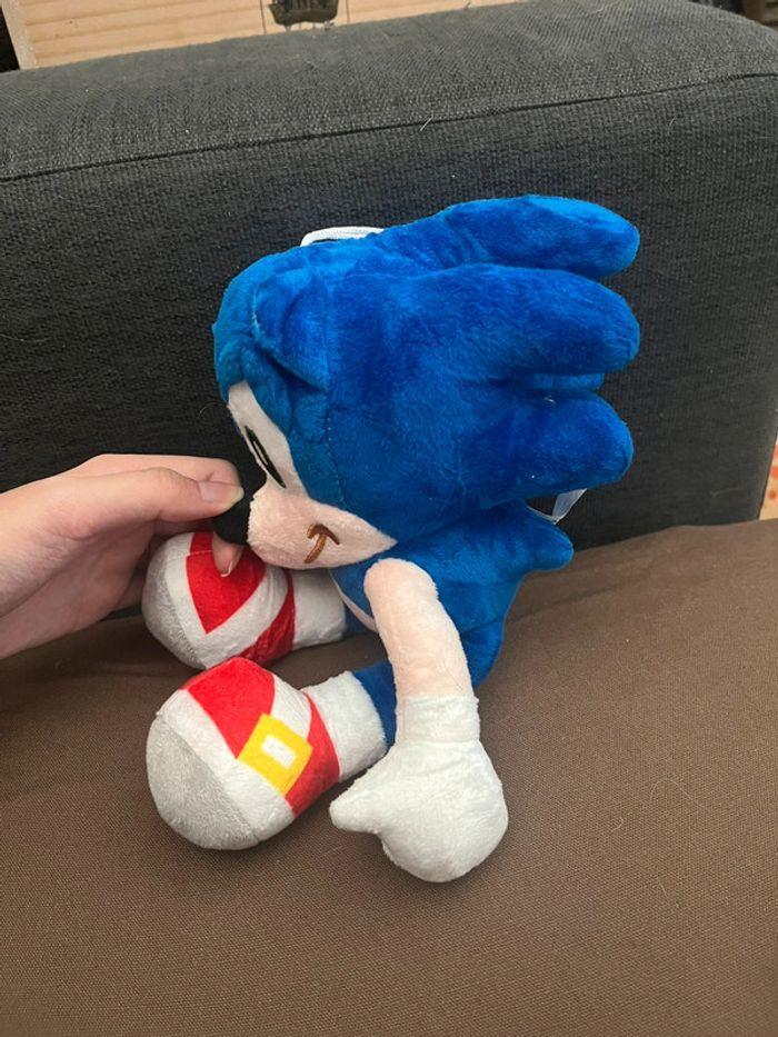 Peluche Sonic - photo numéro 2