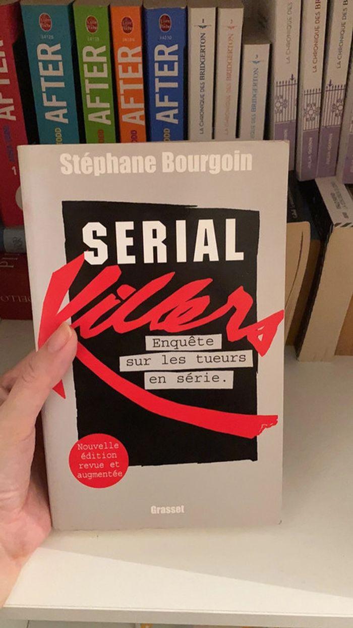 Serial killers livre Stéphane Bourgoin - photo numéro 1