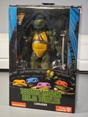 Figurine Teenage Mutant Ninja Turtles : Leonardo 15cm neuve avec boîte