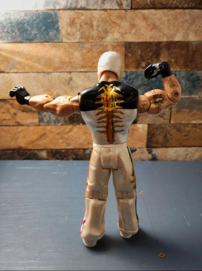 Figurine WWE Mysterio - photo numéro 4