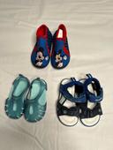 Chaussures piscine, sandales et chaussons pointure 21.