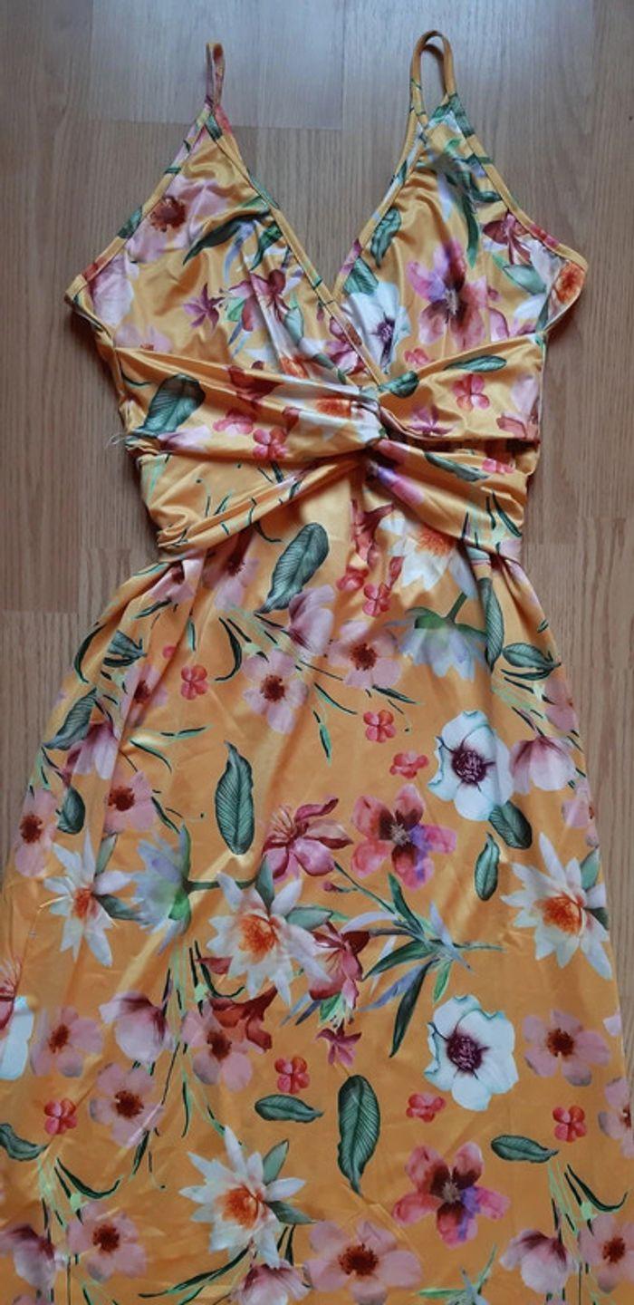 Belle robe d'été à fleurs/ Mooie zomerjurk/kleed - photo numéro 2