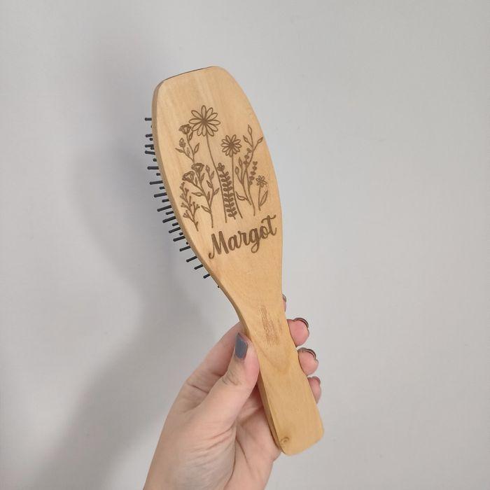 Brosse à cheveux personnalisée - photo numéro 6