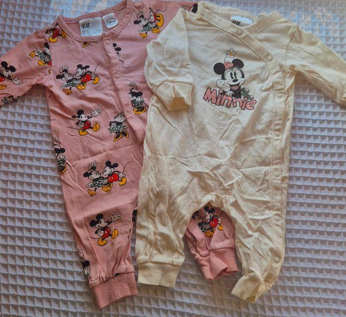 2 pyjama léger h&m minnie 1-2 mois - photo numéro 1