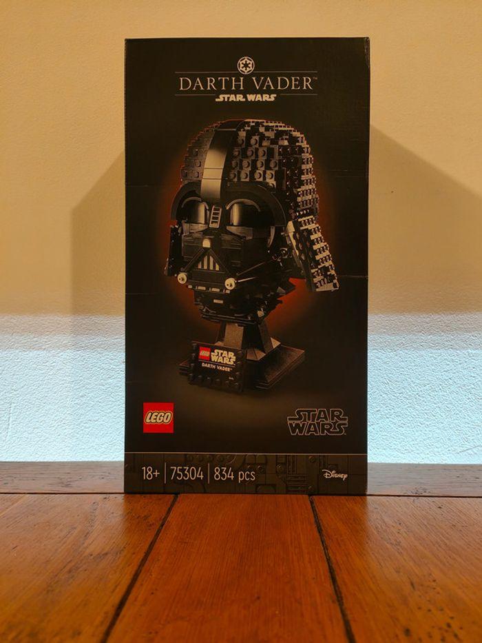 LEGO Star Wars 75304 Le Casque de Dark Vador - photo numéro 1