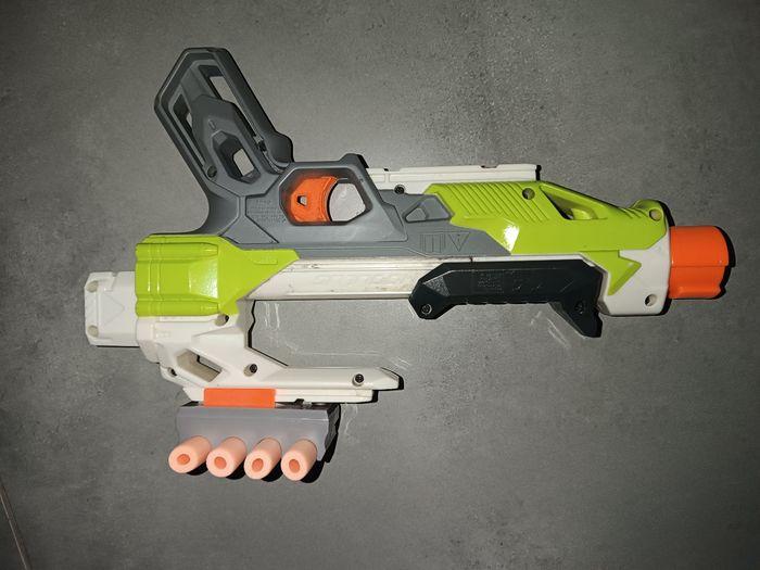 Pistolet nerf